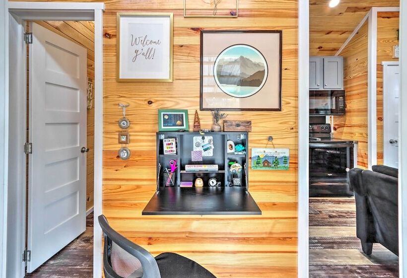 Newly Built Morganton Tiny Home W/ Deck!