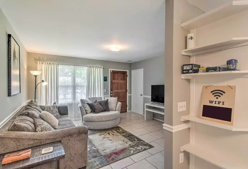 Pet Friendly Brunswick Retreat W/ Gas Grill!