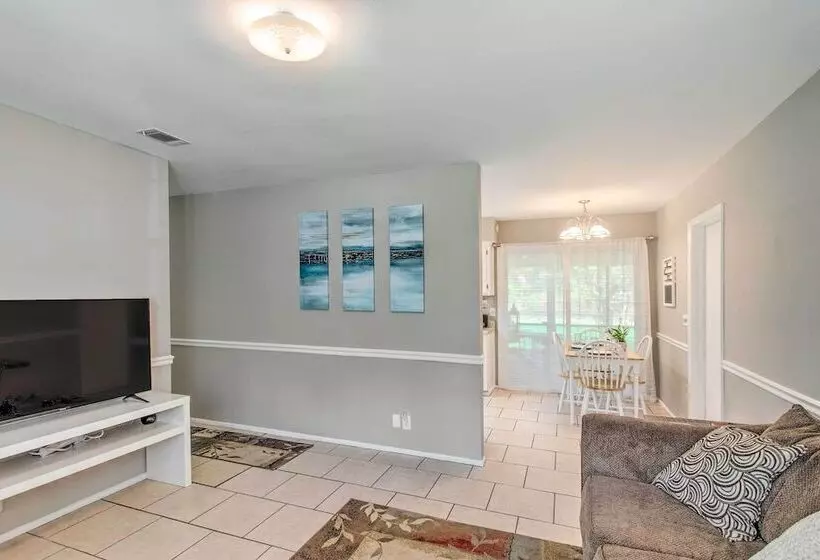 Pet Friendly Brunswick Retreat W/ Gas Grill!