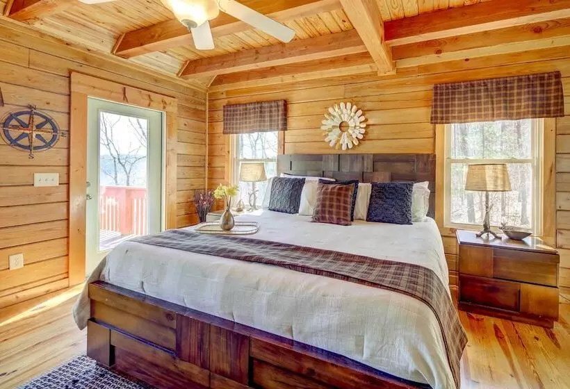 Owl S Nest  Pet Friendly Cabin W/ Private Hot Tub