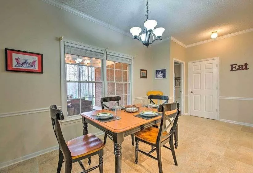 Ranch Home W/ Front Porch On Etowah River!