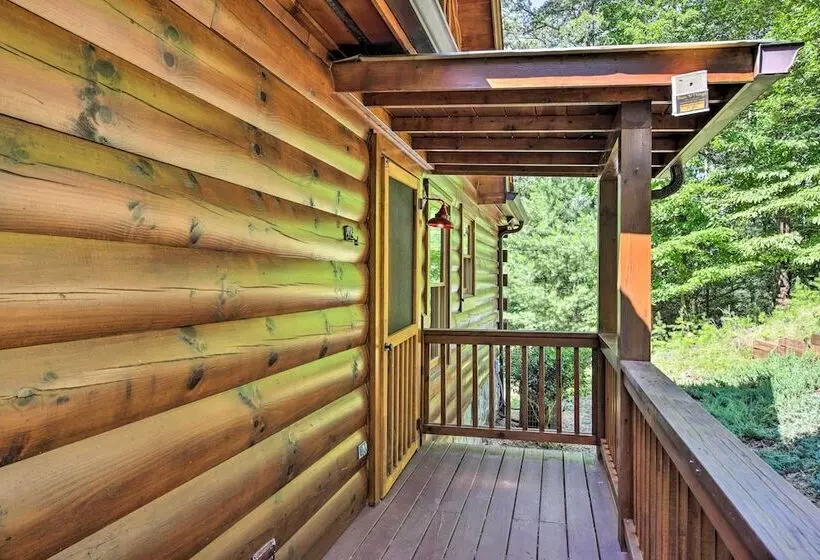Secluded Blue Ridge Cabin: Walk To Trails!
