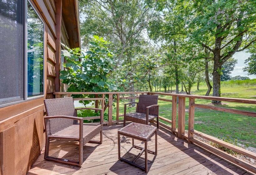 Spacious Buena Vista Cabin W/ Lake Views & Deck