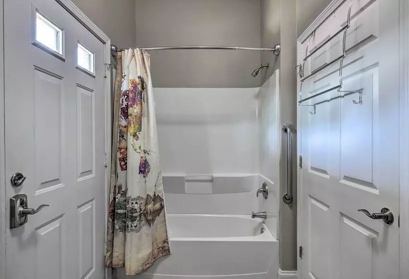 Spacious Elko Home   6 Mi To Georgia Fairgrounds!