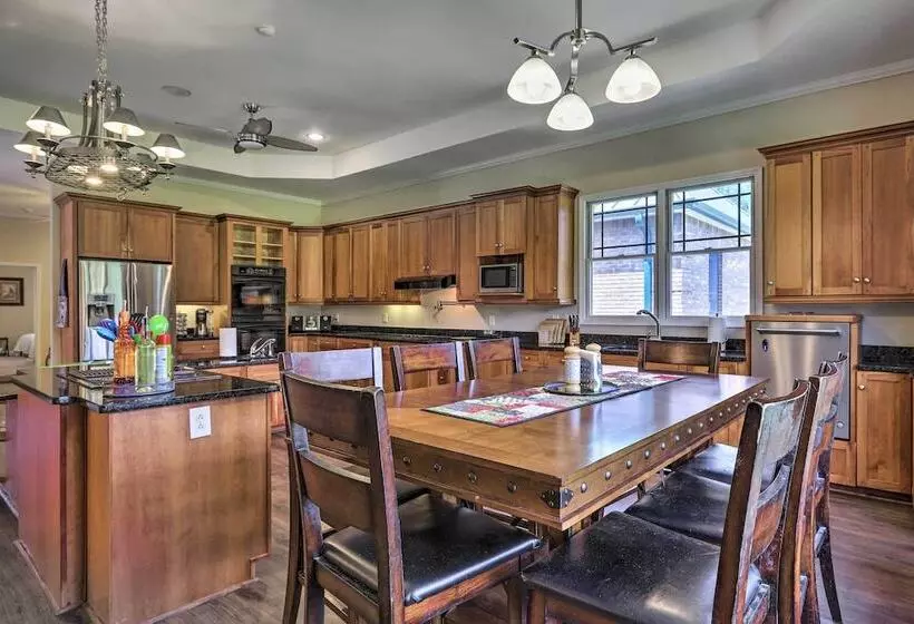 Spacious Elko Home   6 Mi To Georgia Fairgrounds!