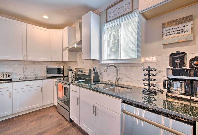 Stylish College Park Home W/ Private Garden!