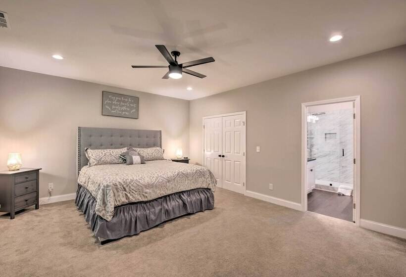 Stylish College Park Home W/ Private Garden!