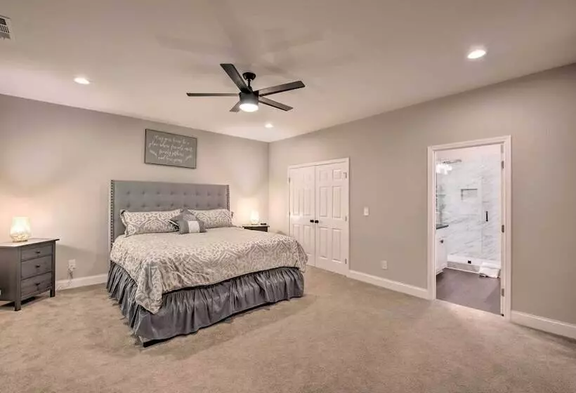 Stylish College Park Home W/ Private Garden!