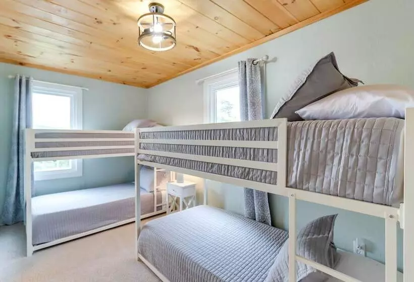 The Sunrise Cottage W/ Hot Tub, 3 Mi To Downtown