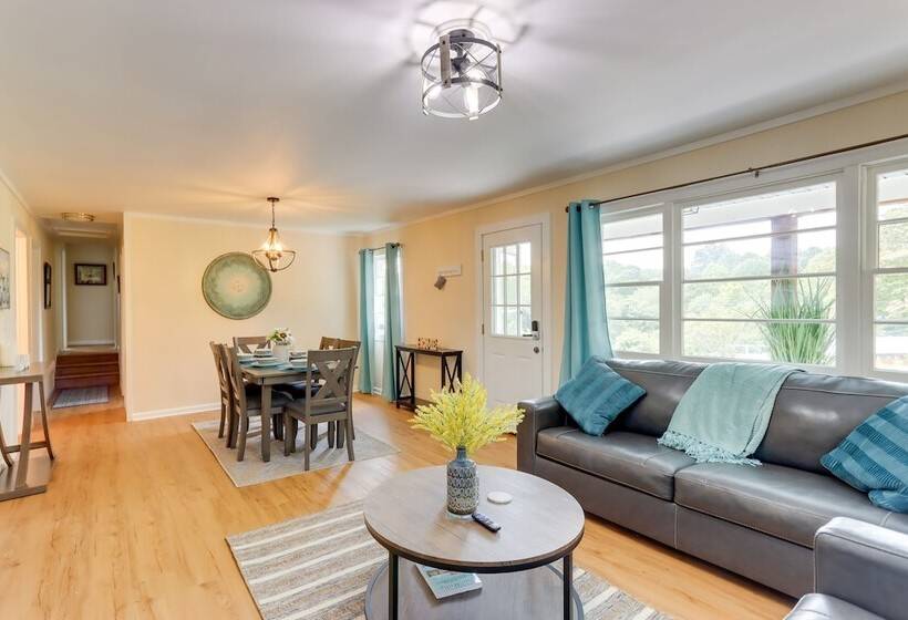 The Sunrise Cottage W/ Hot Tub, 3 Mi To Downtown