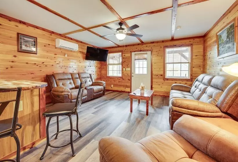 Troy Cabin W/ River Access: Fish, Kayak & More!