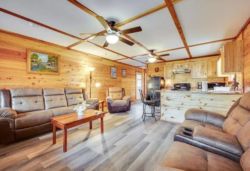 Troy Cabin W/ River Access: Fish, Kayak & More!