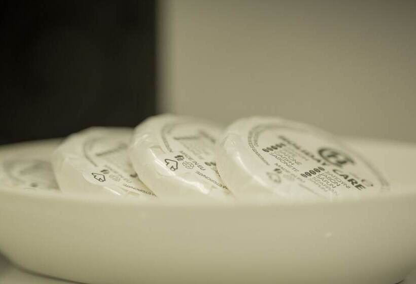 Apollonio Upper View Suites