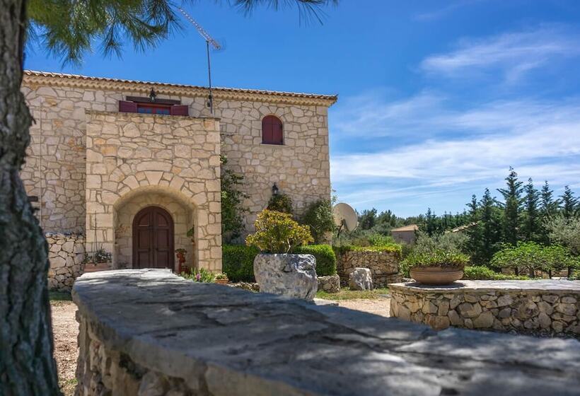 Aresti Mountain Resort