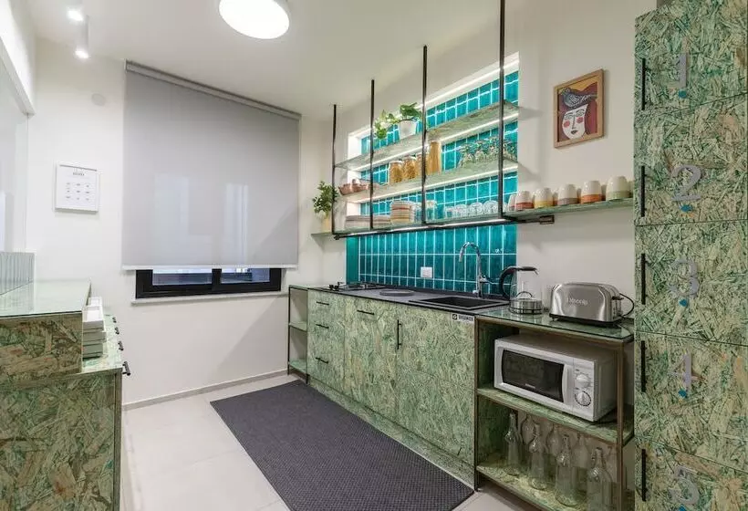 تختخواب و صبحانه Taormina Town   Guesthouse Sicily