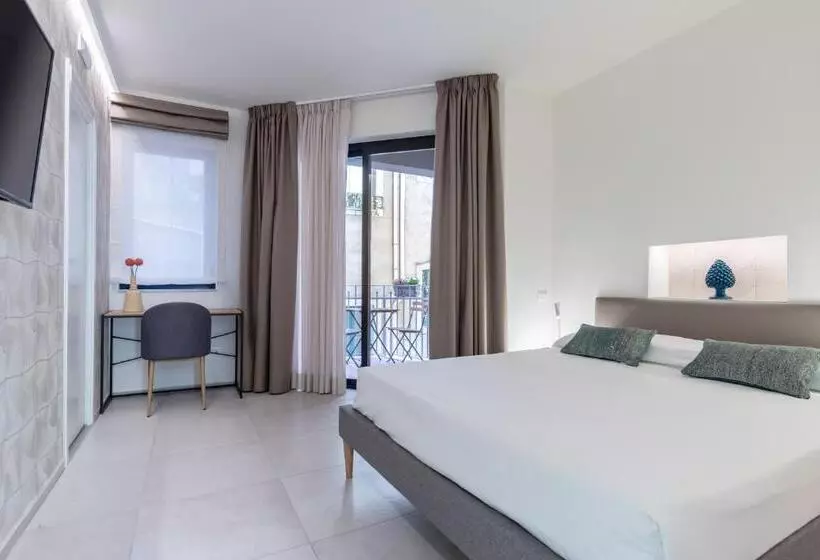 تختخواب و صبحانه Taormina Town   Guesthouse Sicily