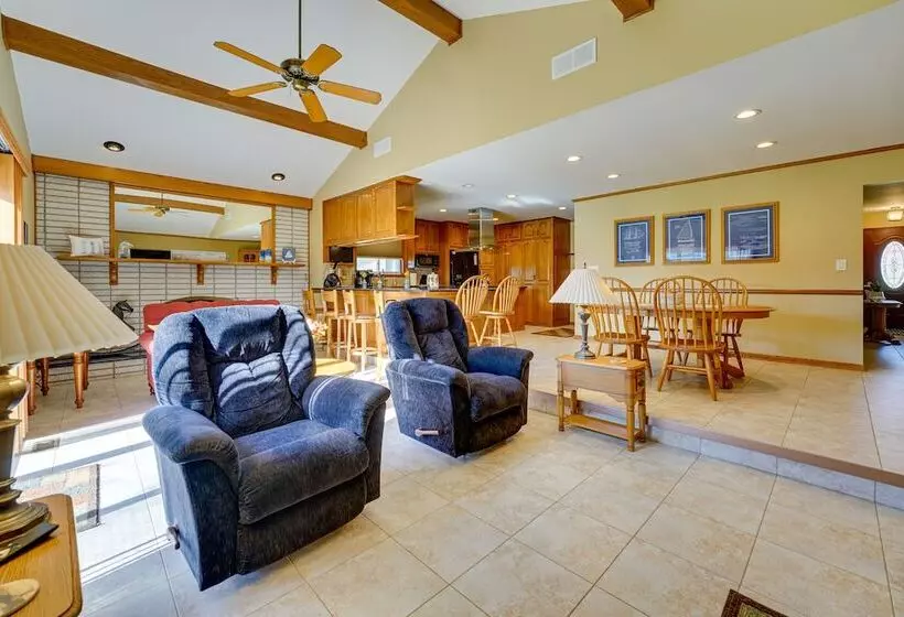 Canal Front Clay Township Gem: Boat & Jet Ski Lift
