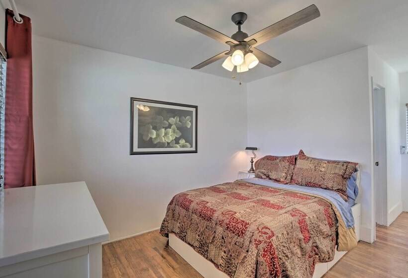 Charming Abode W/ Patio 5 Minutes To Balboa Park!