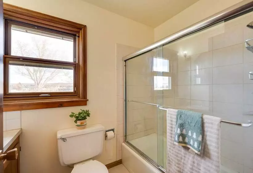 Charming Country Home In Laramie   4 Mi To Uw!