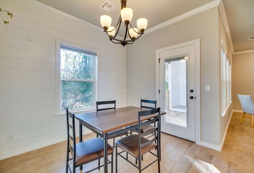 Charming Grove Home W/ Deck Near Grand Lake!