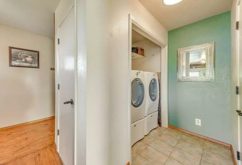 Cloudcroft Cabin W/ View ~ 4 Mi To Ski Cloudcroft!