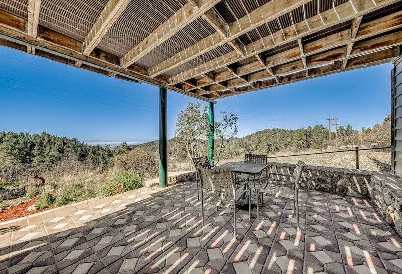 Cloudcroft Cabin W/ View ~ 4 Mi To Ski Cloudcroft!