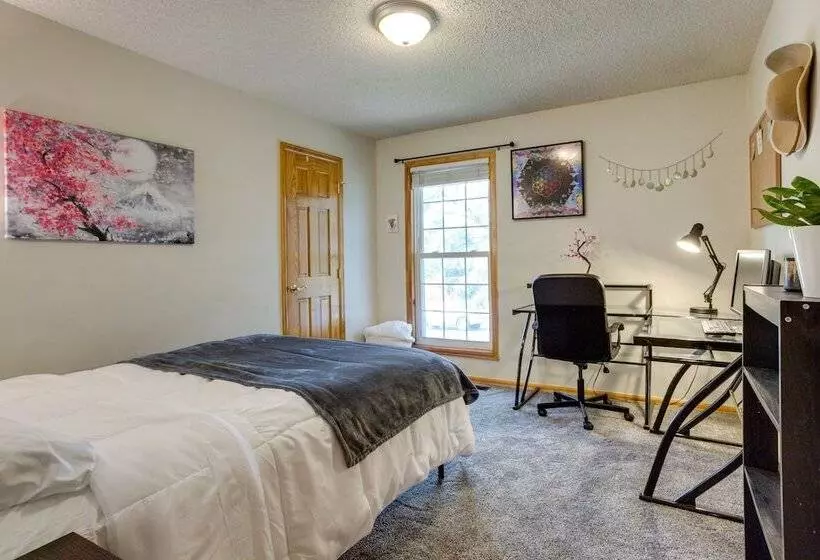 Furnished Deck + Fire Pit: Thornton Family Retreat