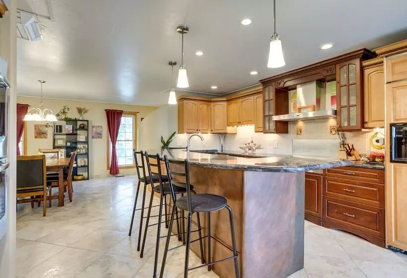 Furnished Deck + Fire Pit: Thornton Family Retreat