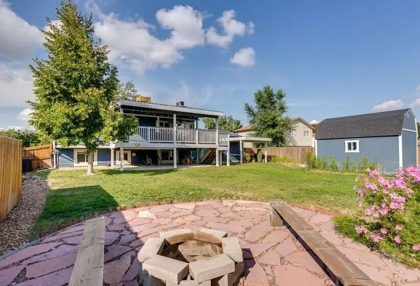 Furnished Deck + Fire Pit: Thornton Family Retreat