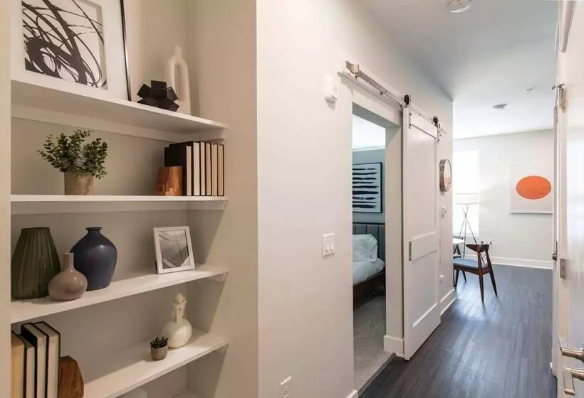 Cozysuites Artistry Cincinnati