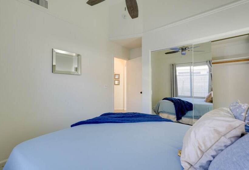 Glendale Home On A Golf Course W/ Patio & Views!