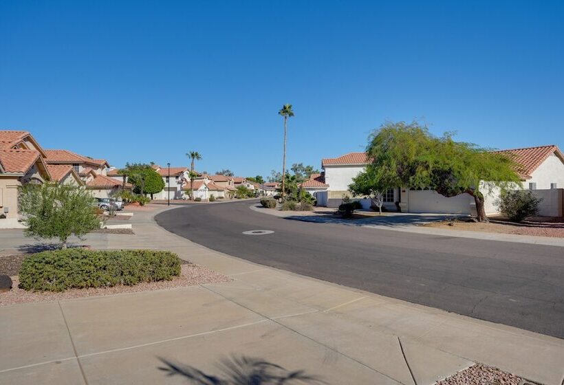Glendale Home On A Golf Course W/ Patio & Views!