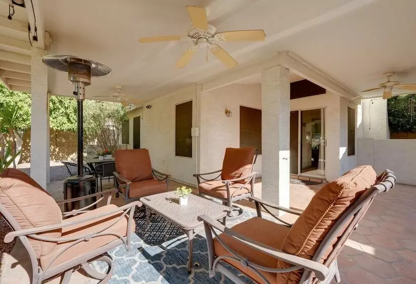 Glendale Home On A Golf Course W/ Patio & Views!