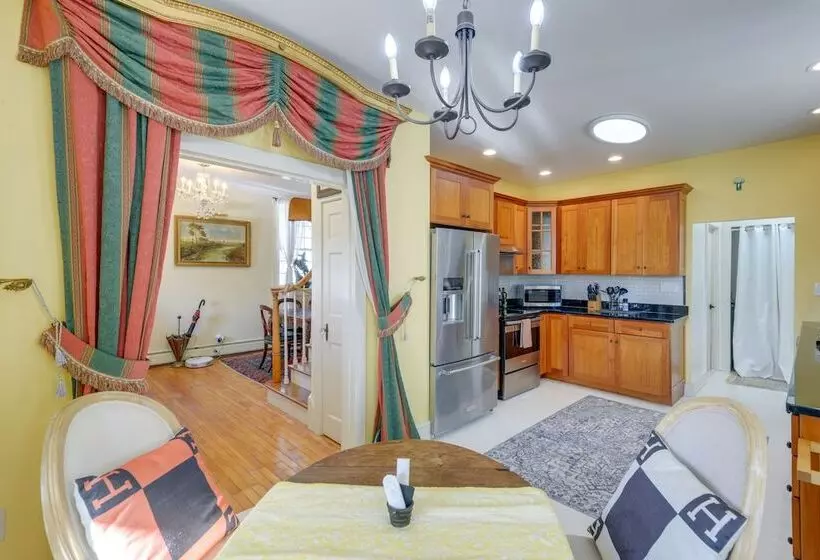 Historic New Hampshire Home: 1 Mi To Boat Launch