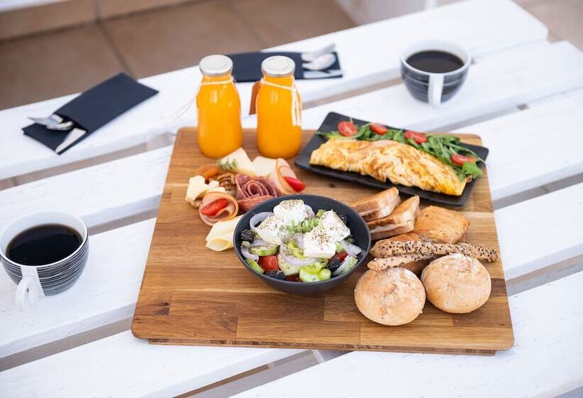 ホテル Afrodite Suites