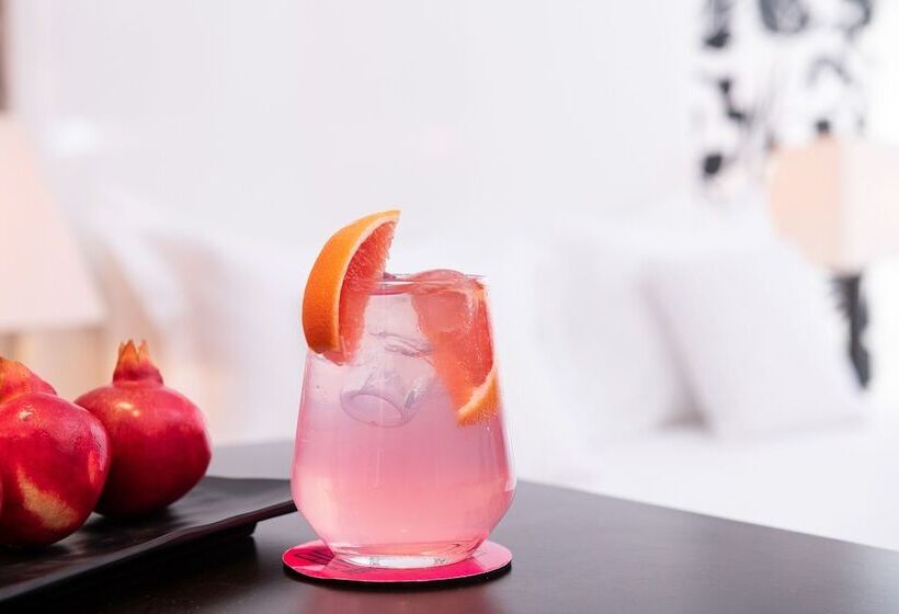 ホテル Afrodite Suites