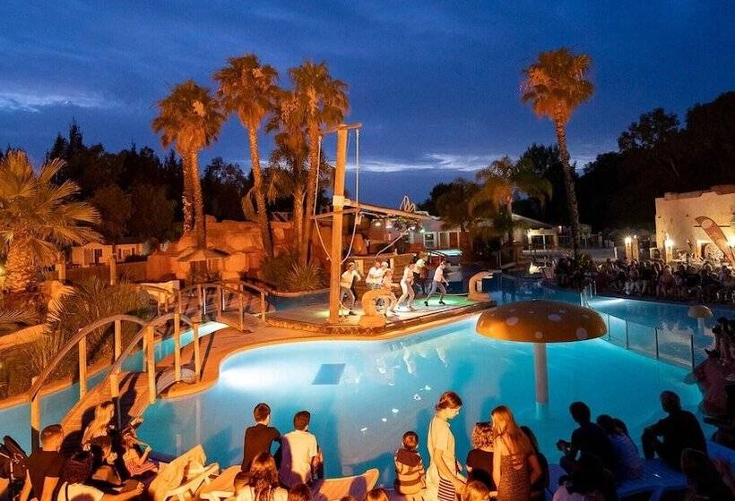 Отель Camping Les Palmiers