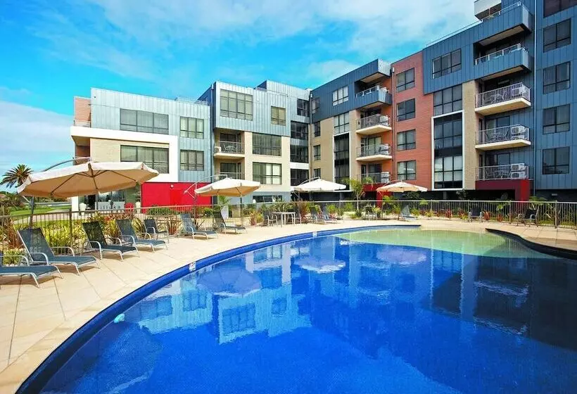 ホテル Club Wyndham Lakes Entrance