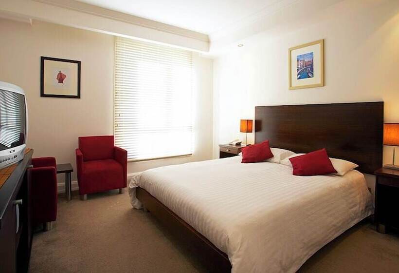 فندق Club Wyndham Lakes Entrance