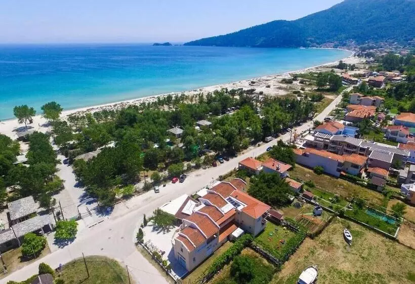 Hotelli Nikolas Studios