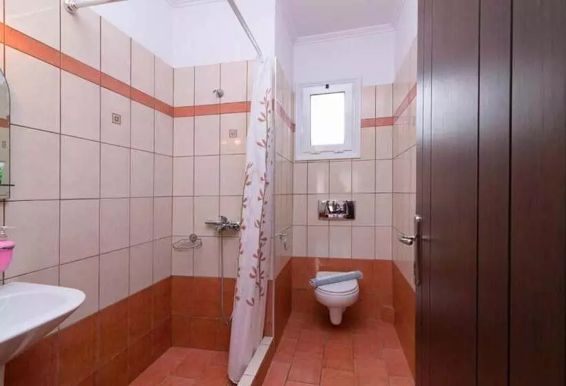 Hotelli Nikolas Studios