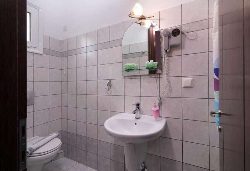 فندق Nikolas Studios