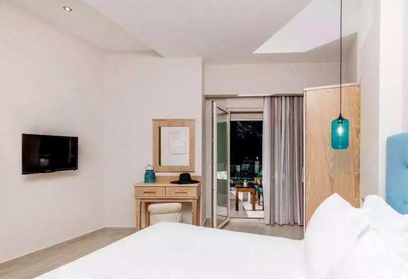 Hotelli Nikolas Studios