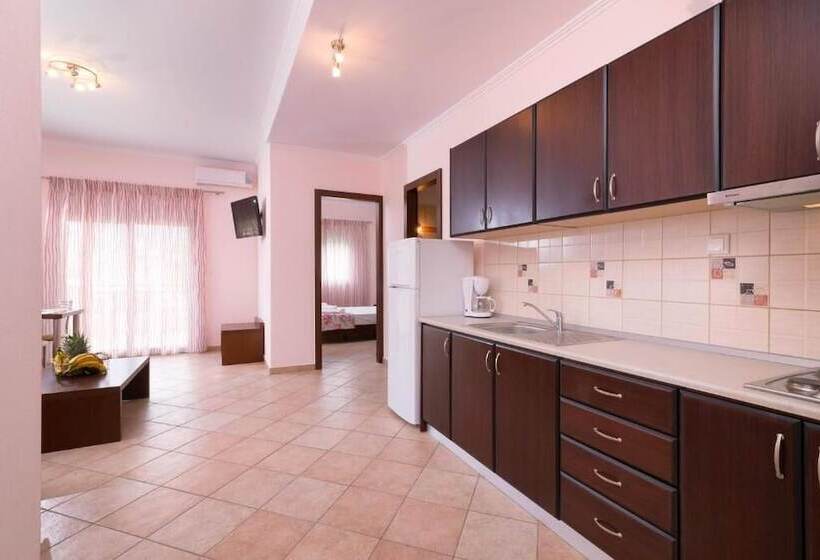 فندق Nikolas Studios