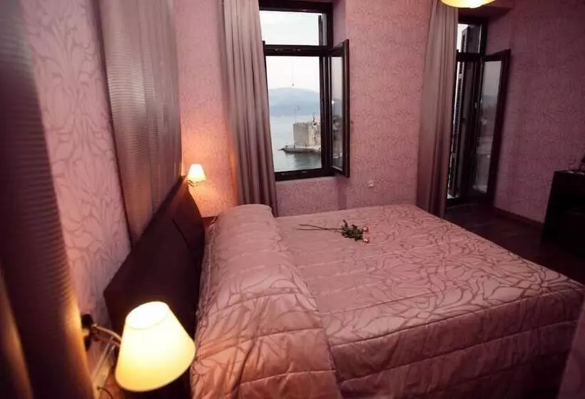 Hotelli Spon Boutique