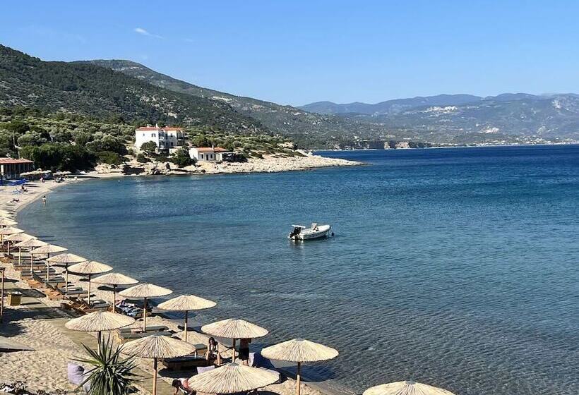 Nereides Seaside Apartments