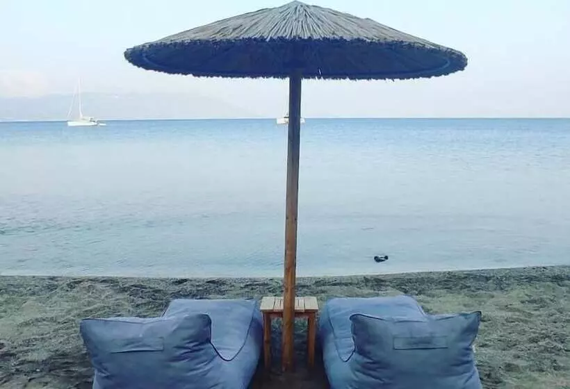 Nereides Seaside Apartments