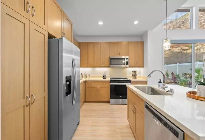 Ocean Escape By Avantstay 10 Min To Makaha Beach Brand New Ocean Views