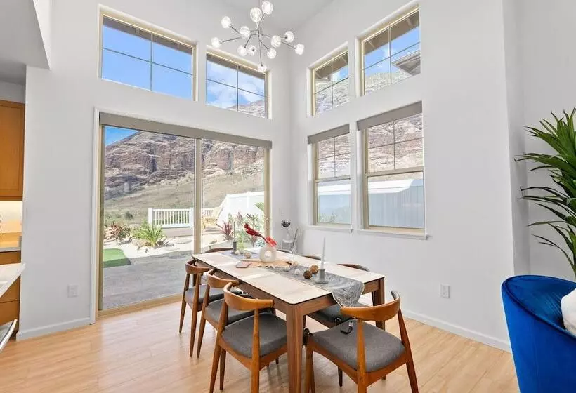 Ocean Escape By Avantstay 10 Min To Makaha Beach Brand New Ocean Views