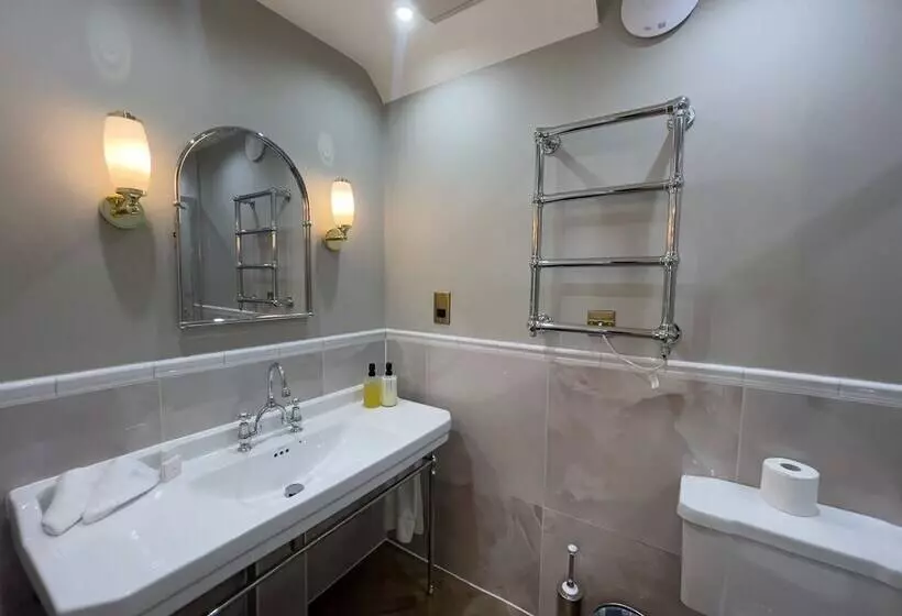 Old Town House By Ezestays, In The Heart Of The Old Town Margate